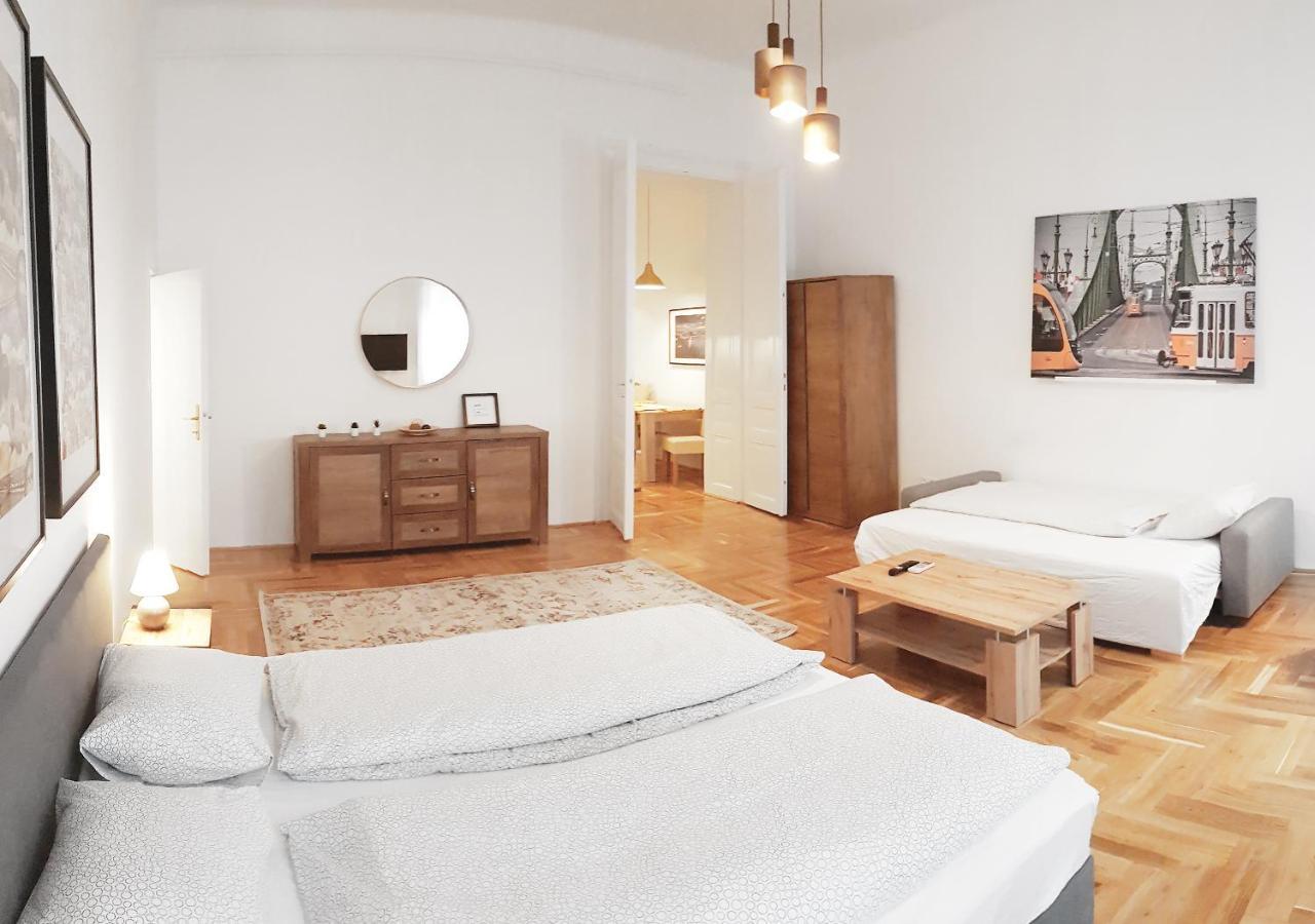 Luxury New Cozy Flat At Dob Street Nearby Gozsdu Court Apartment Budapest Luaran gambar