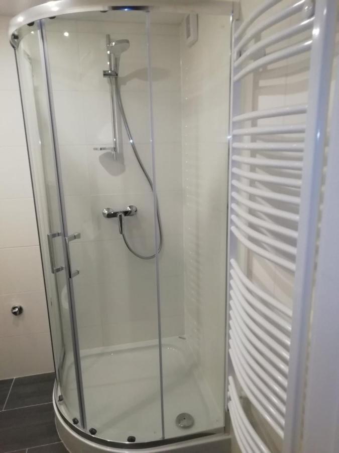 Luxury New Cozy Flat At Dob Street Nearby Gozsdu Court Apartment Budapest Luaran gambar